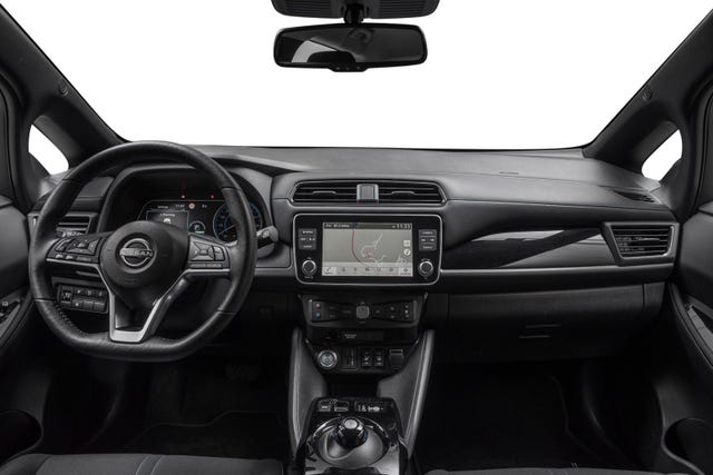 2022 NISSAN LEAF - 10