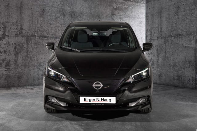 SJNFAAZE1U0170795 2022 NISSAN LEAF-1