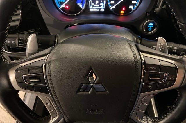 2020 MITSUBISHI OUTLANDER - 24