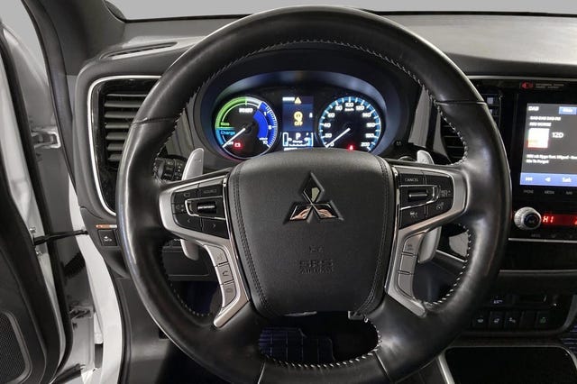 2020 MITSUBISHI OUTLANDER - 11