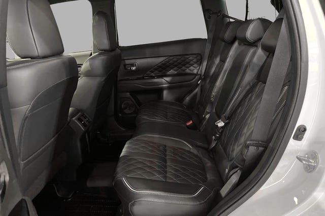 2020 MITSUBISHI OUTLANDER - 17