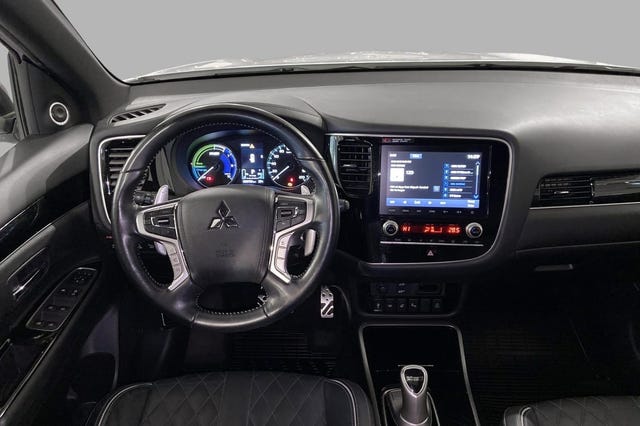 2020 MITSUBISHI OUTLANDER - 9
