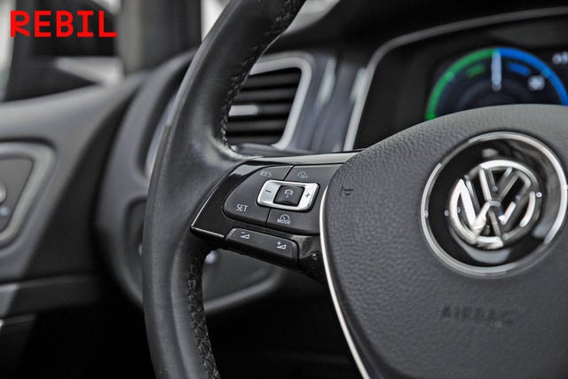 2018 VOLKSWAGEN GOLF - 13
