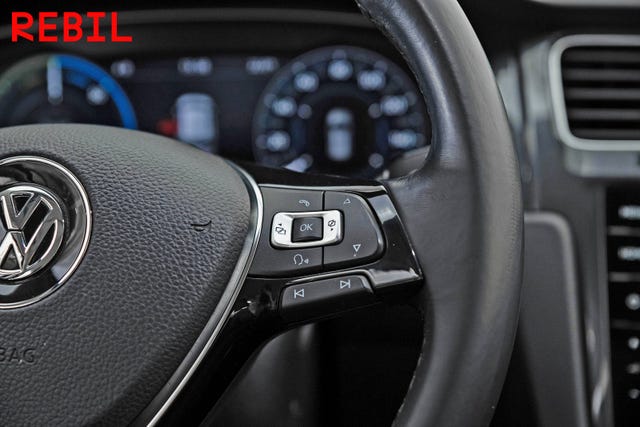 2018 VOLKSWAGEN GOLF - 14