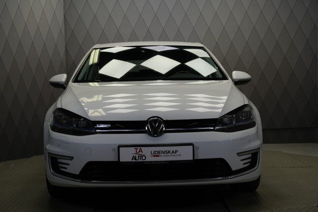 2018 VOLKSWAGEN GOLF - 16