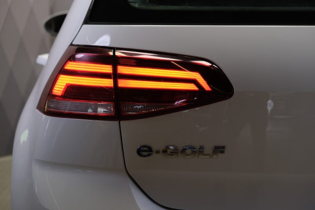 2018 VOLKSWAGEN GOLF - 17