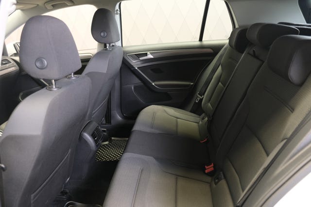 2018 VOLKSWAGEN GOLF - 25