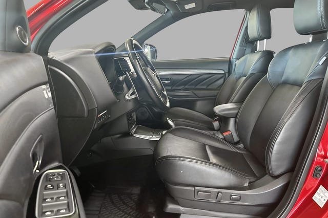 2020 MITSUBISHI OUTLANDER - 10
