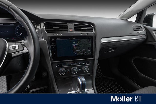 2019 VOLKSWAGEN GOLF - 21