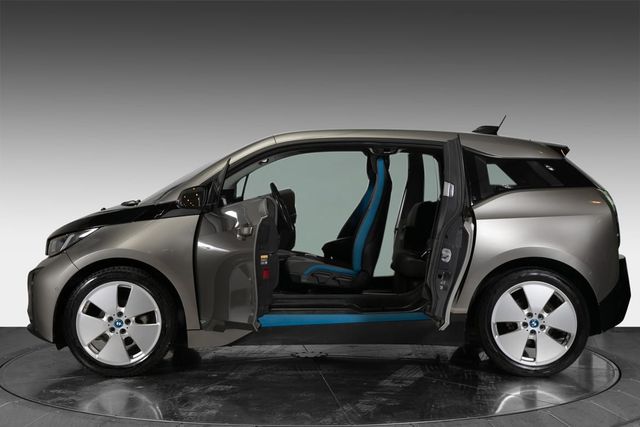 2017 BMW I3 - 12