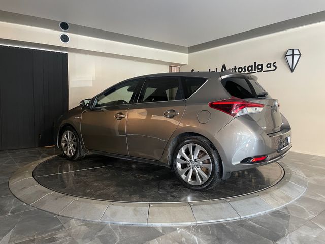 SB1MS3JE10E267128 2016 TOYOTA AURIS-3