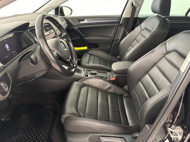 2019 VOLKSWAGEN GOLF - 10