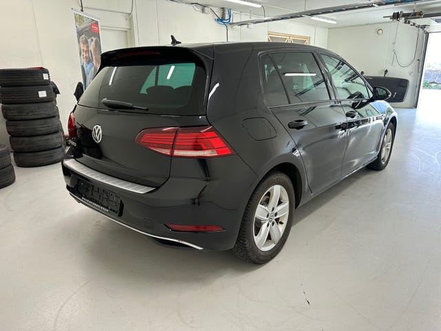2019 VOLKSWAGEN GOLF - 9