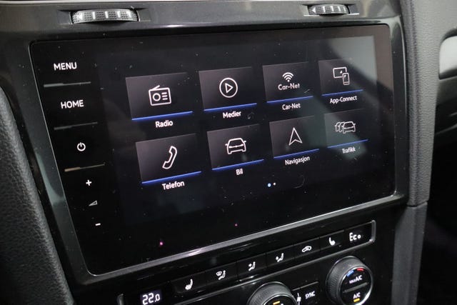 2018 VOLKSWAGEN GOLF - 16