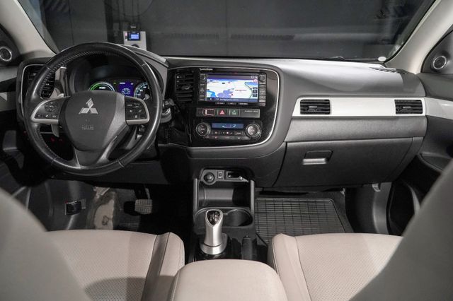 2015 MITSUBISHI OUTLANDER - 31