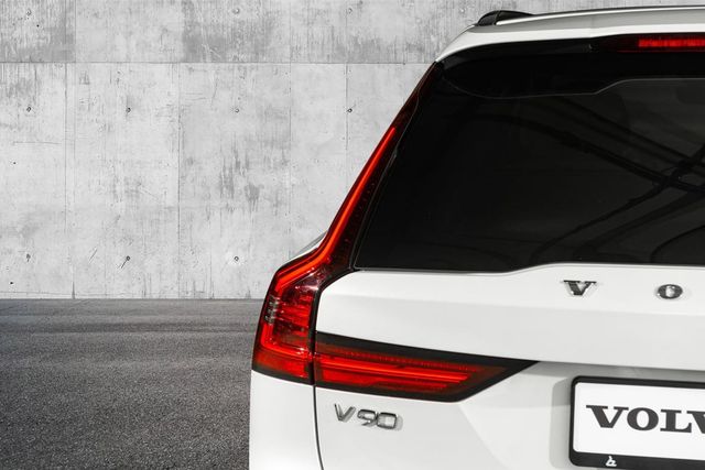 2024 VOLVO V90 - 8