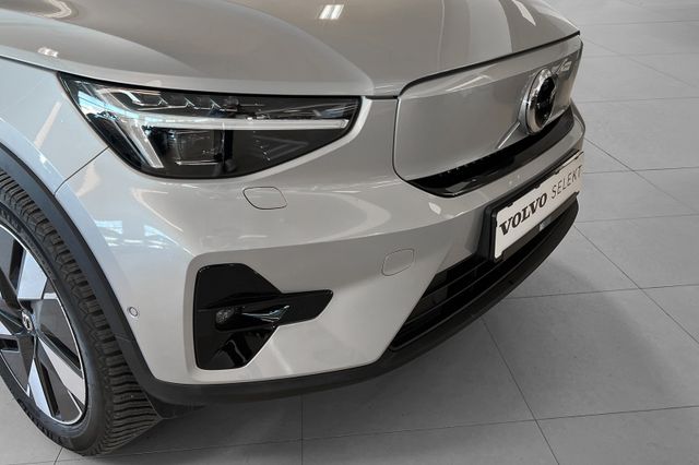 2024 VOLVO C40 - 10