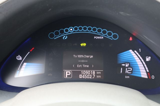 2012 NISSAN LEAF - 9