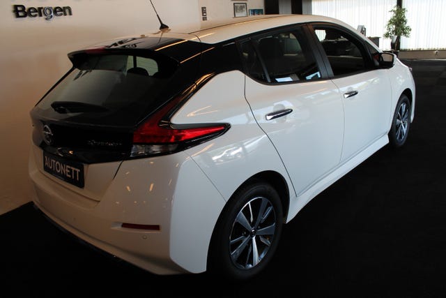 SJNFAAZE1U0144804 2021 NISSAN LEAF-4