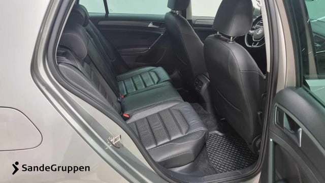 2018 VOLKSWAGEN GOLF - 24