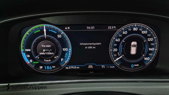 2018 VOLKSWAGEN GOLF - 16