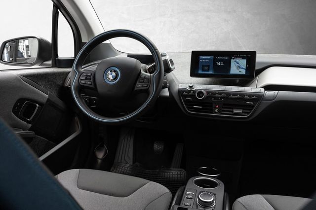 2022 BMW I3 - 19