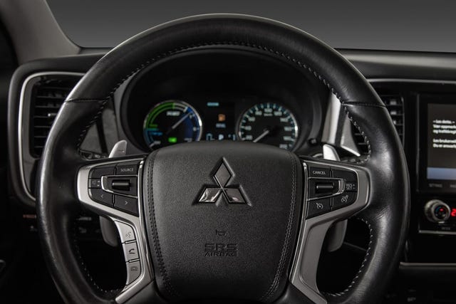 2020 MITSUBISHI OUTLANDER - 11