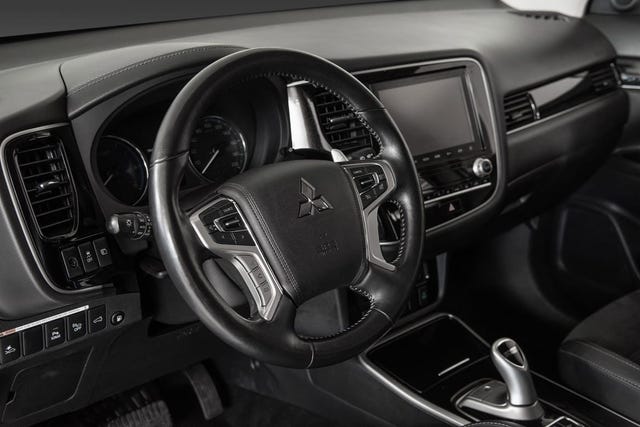 2020 MITSUBISHI OUTLANDER - 18