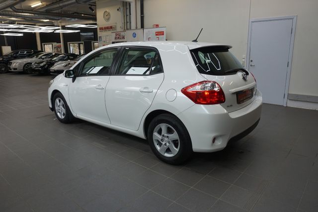 SB1KS56E00E071063 2013 TOYOTA AURIS-5