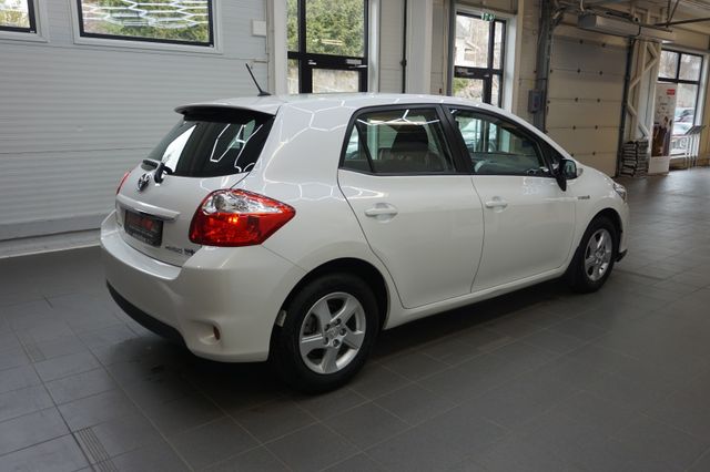 2013 TOYOTA AURIS - 10