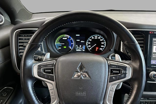 2020 MITSUBISHI OUTLANDER - 11