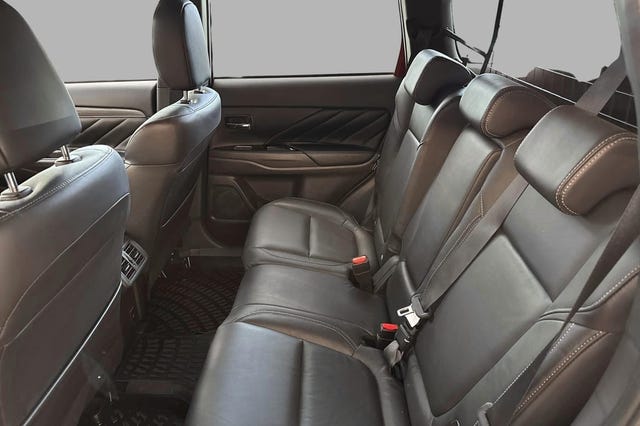 2020 MITSUBISHI OUTLANDER - 16
