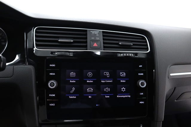 2019 VOLKSWAGEN GOLF - 16