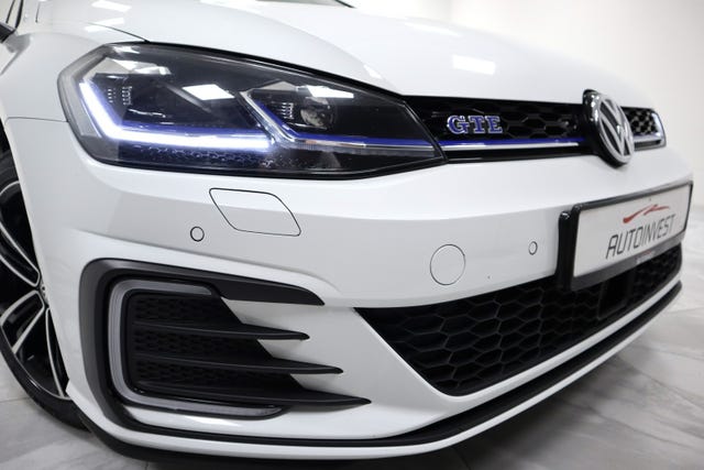 WVWZZZAUZKW800860 2019 VOLKSWAGEN GOLF-2