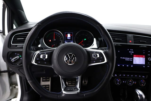 2019 VOLKSWAGEN GOLF - 12