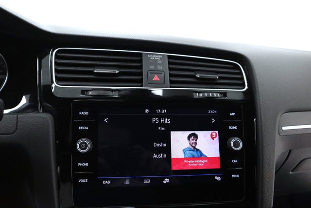 2019 VOLKSWAGEN GOLF - 15