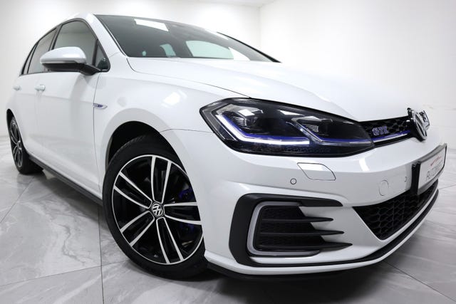 WVWZZZAUZKW800860 2019 VOLKSWAGEN GOLF-1
