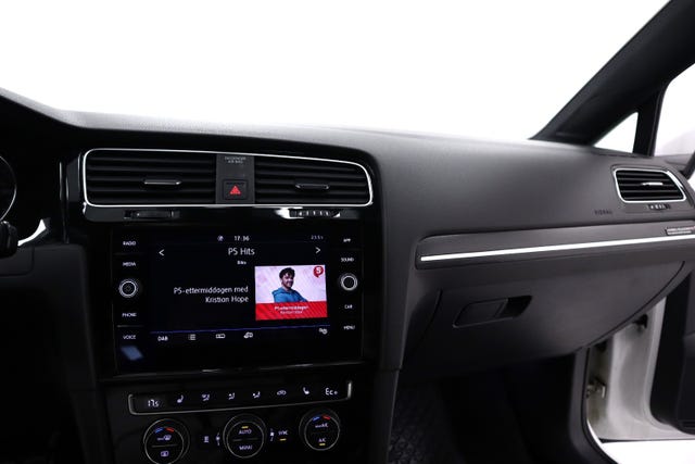 2019 VOLKSWAGEN GOLF - 14