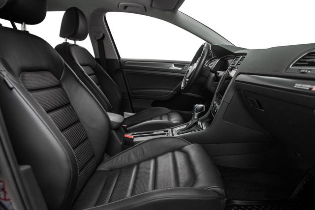 2019 VOLKSWAGEN GOLF - 14