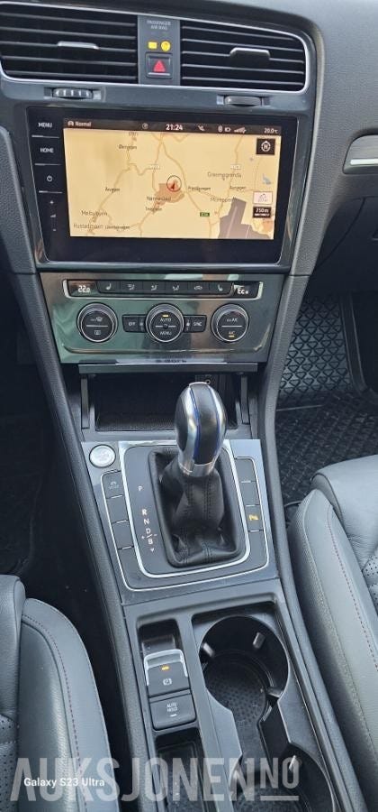 2018 VOLKSWAGEN GOLF - 13