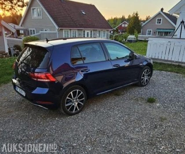 2018 VOLKSWAGEN GOLF - 8