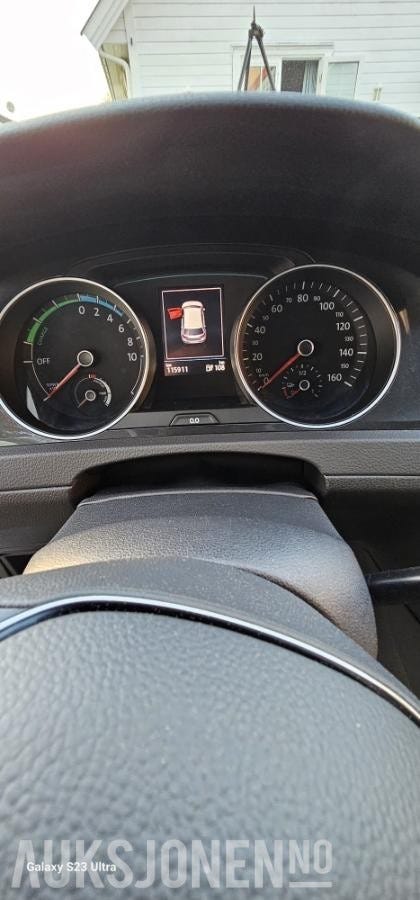 2018 VOLKSWAGEN GOLF - 16