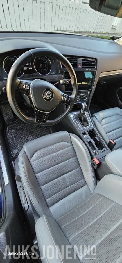 2018 VOLKSWAGEN GOLF - 10