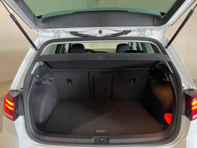 2018 VOLKSWAGEN GOLF - 30