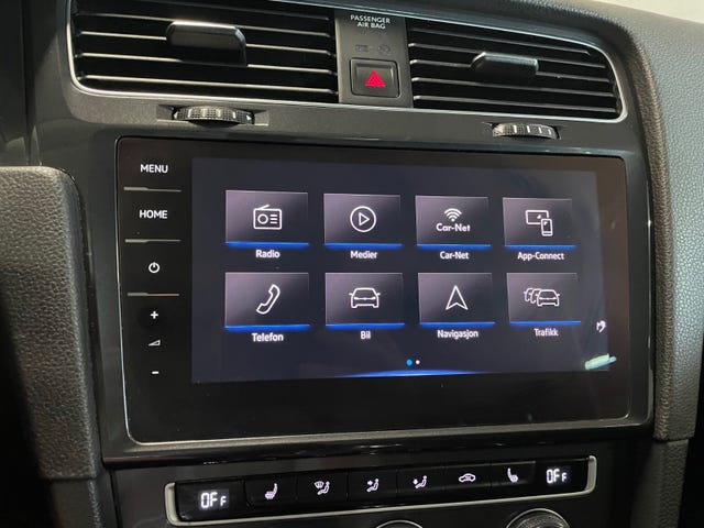 2018 VOLKSWAGEN GOLF - 21