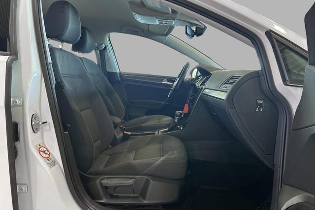 2019 VOLKSWAGEN GOLF - 15