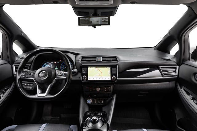 2021 NISSAN LEAF - 9