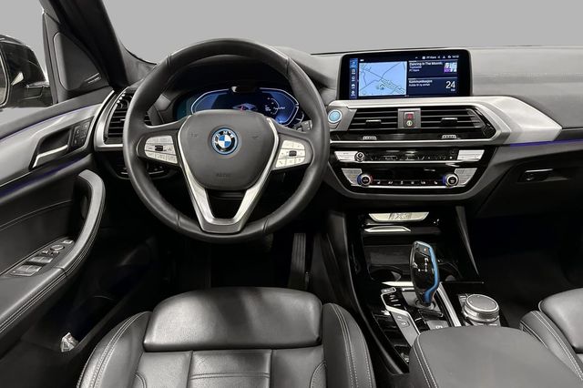 2021 BMW IX3 - 14