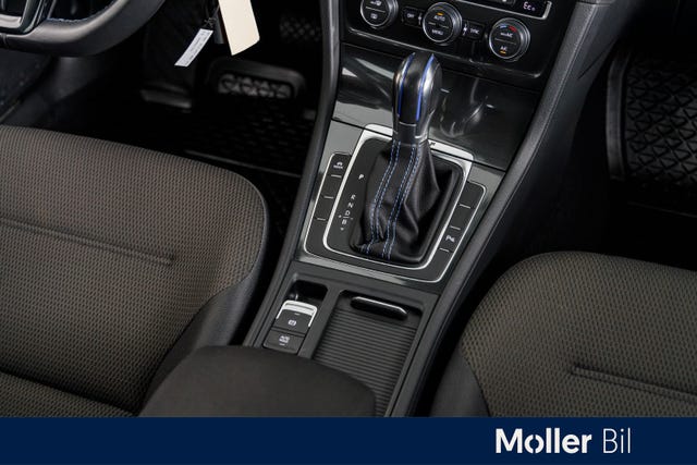 2018 VOLKSWAGEN GOLF - 16