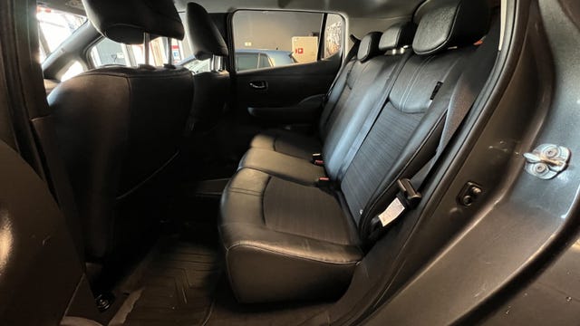 SJNFAAZE1U0035392 2018 NISSAN LEAF-5